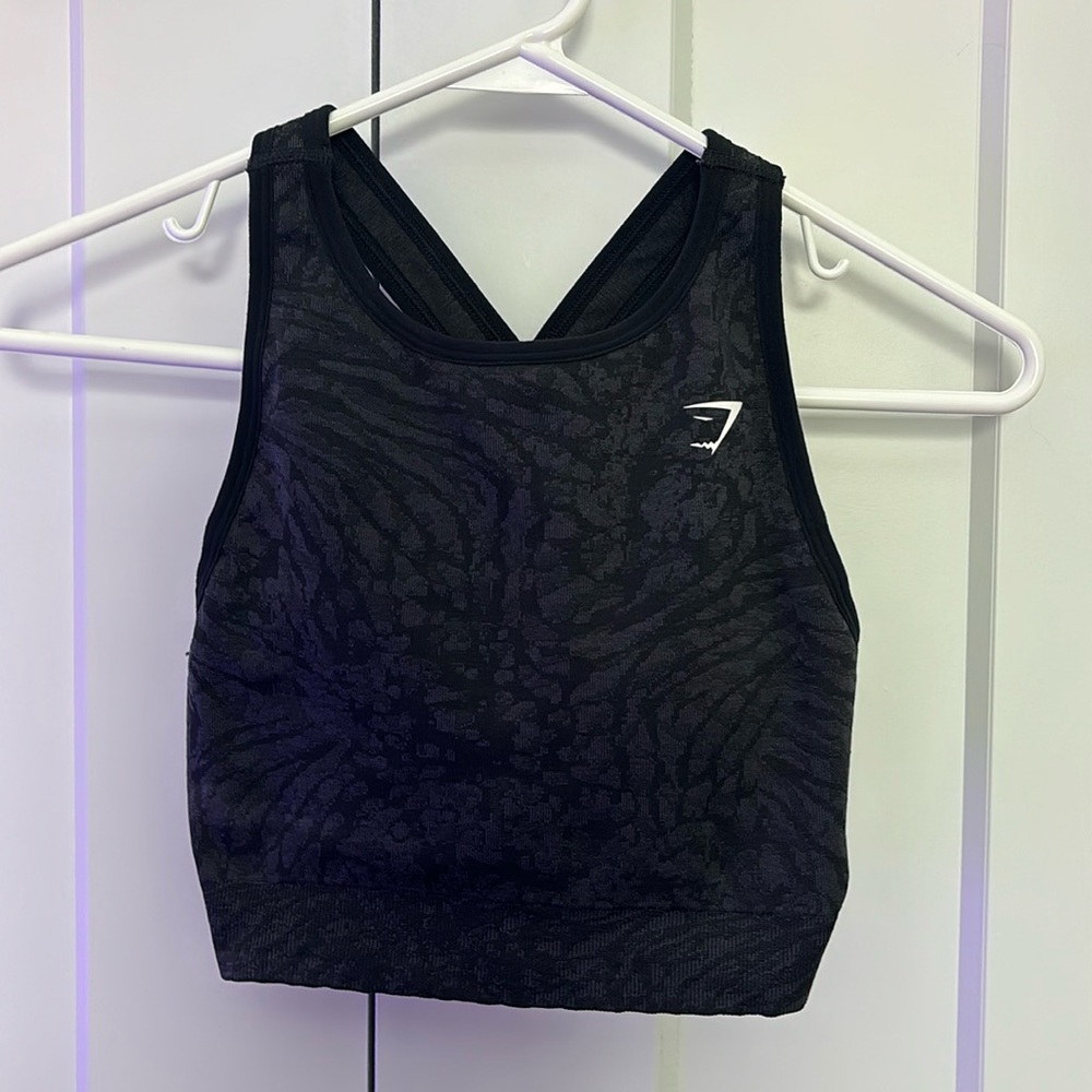 GYMSHARK Black Adapt Animal Seamless Sports Bra - Size Small